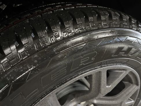 New 2026 Jeep Grand Wagoneer L Limited image 12