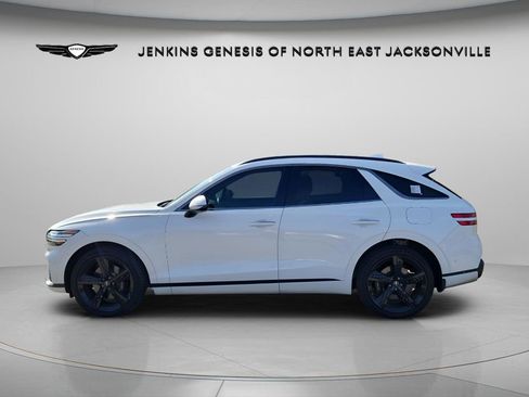 Used 2025 Genesis GV70 2.5T Sport Prestige w/ Sport Prestige Package image 4