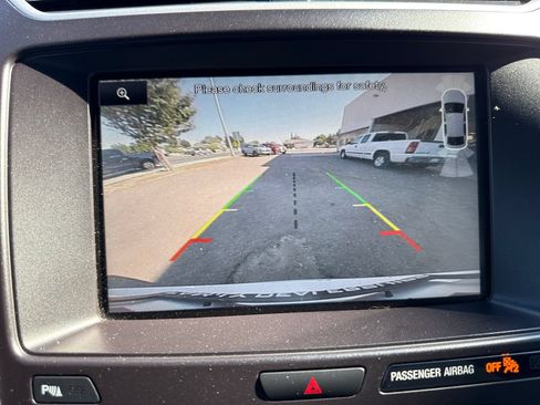 Used 2016 Ford Explorer XLT w/ Equipment Group 202A FWD image 20