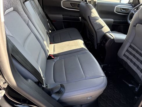 Used 2025 Ford Bronco Sport Badlands image 15