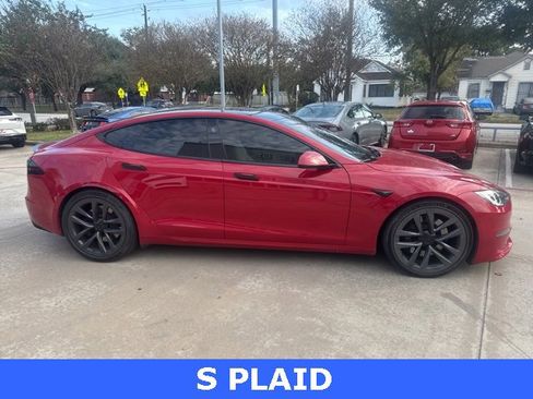 Used 2022 Tesla Model S Plaid image 4
