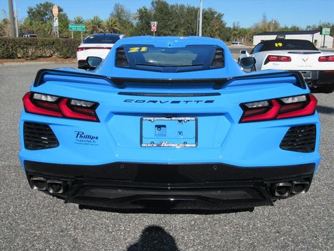 Used 2021 Chevrolet Corvette w/ 2LT image 6