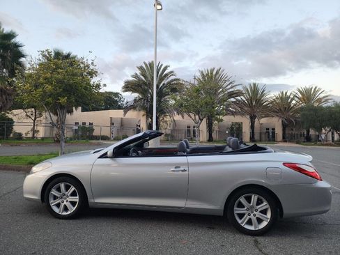 Used 2007 Toyota Solara SLE image 4