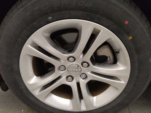 Used 2022 Dodge Charger SXT w/ Driver Convenience Group image 31