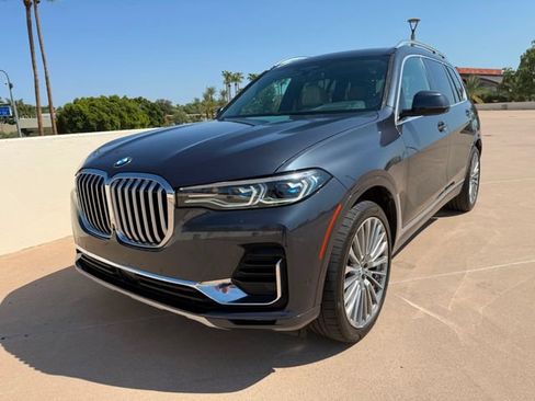Used 2019 BMW X7 xDrive50i w/ Executive Package AWD/4WD image 5