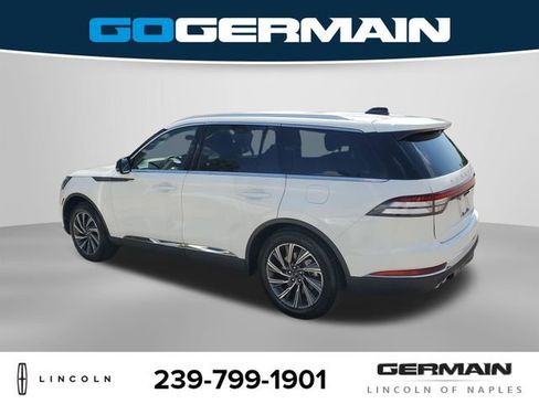New 2026 Lincoln Aviator 2WD image 11