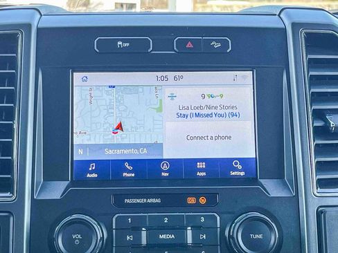 Used 2022 Ford F250 XLT w/ XLT Premium Package image 13