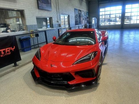 Certified 2021 Chevrolet Corvette 2LT image 2