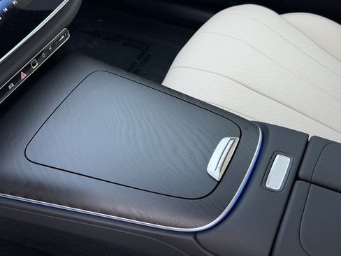 New 2026 Mercedes-Benz E 350 4MATIC Sedan image 13