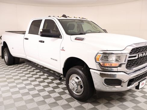 Used 2019 RAM 3500 Tradesman AWD/4WD image 1