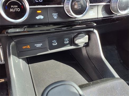 Used 2025 Honda Civic Sport image 18