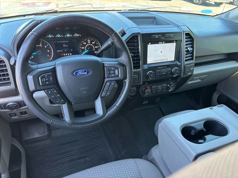 Used 2019 Ford F150 XLT w/ Equipment Group 302A Luxury AWD/4WD image 12