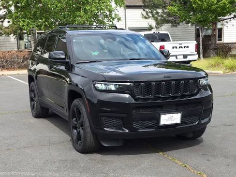 Used 2021 Jeep Grand Cherokee L Laredo AWD/4WD image 3