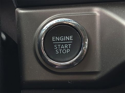 Used 2024 Ford F150 XLT w/ Equipment Group 302A MID image 15