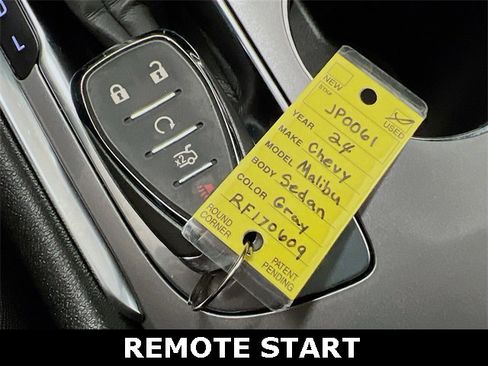 Used 2024 Chevrolet Malibu LT image 14