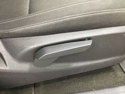 Used 2016 GMC Canyon SLE w/ SLE Convenience Package AWD/4WD image 31