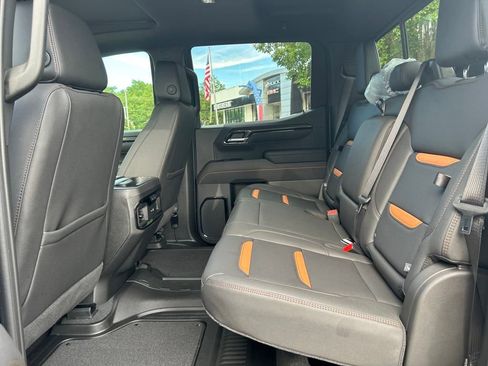 New 2025 GMC Sierra 1500 AT4 w/ AT4 Premium Package image 26