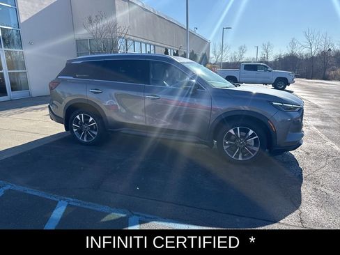 Certified 2023 INFINITI QX60 Luxe w/ Performance Audio Package AWD/4WD image 3