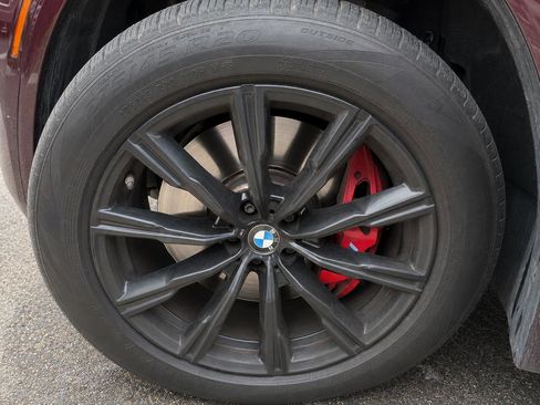 Certified 2022 BMW X5 M50i w/ Executive Package AWD/4WD image 6