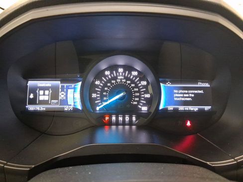 Used 2024 Ford Edge Titanium image 17