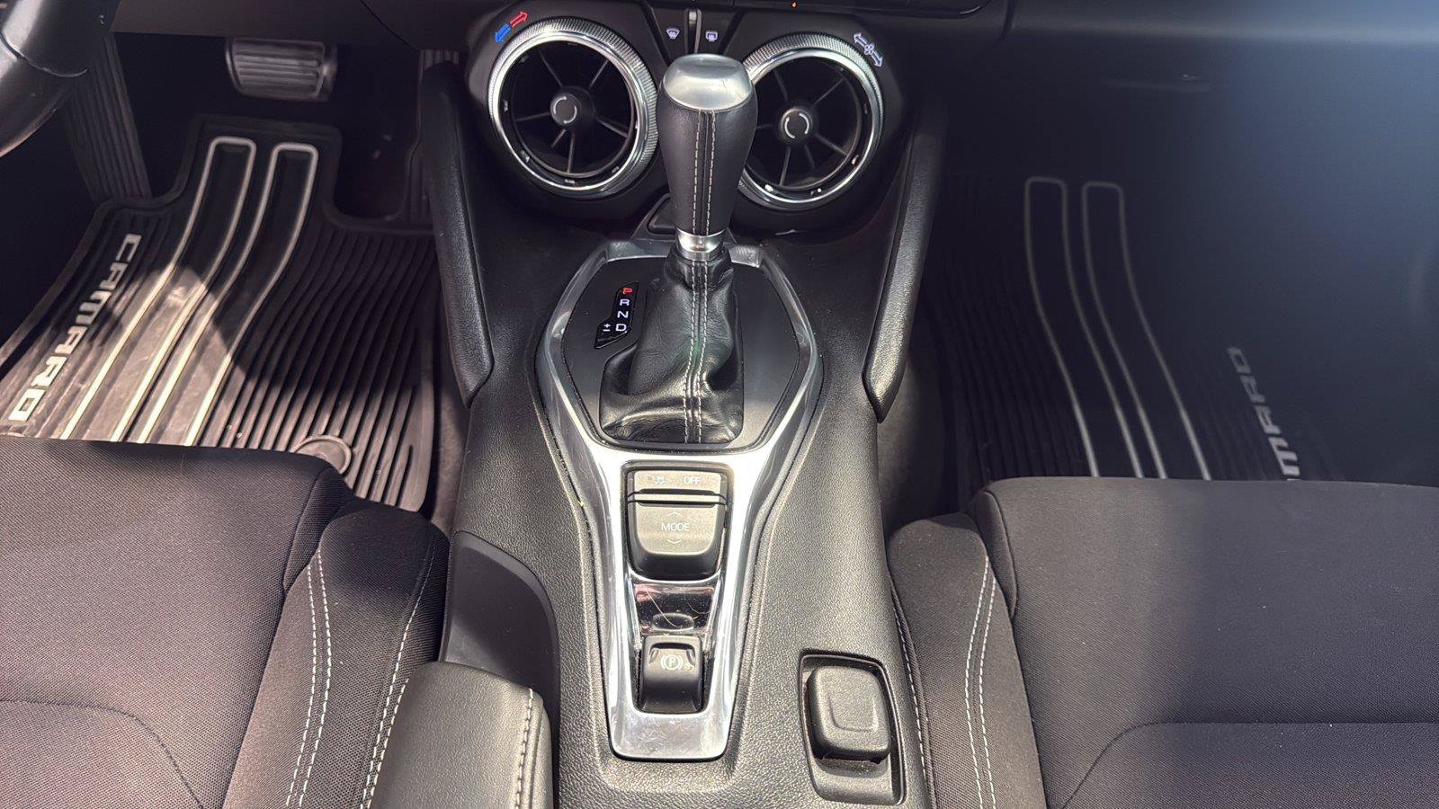 Used 2017 Chevrolet Camaro LT w/ Technology Package RWD image 26