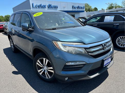 Used 2017 Honda Pilot EX-L image 2