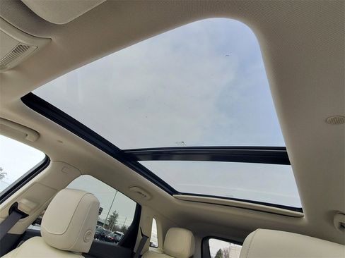 Used 2023 Cadillac XT5 Premium Luxury w/ LPO, Floor Liner Package image 28