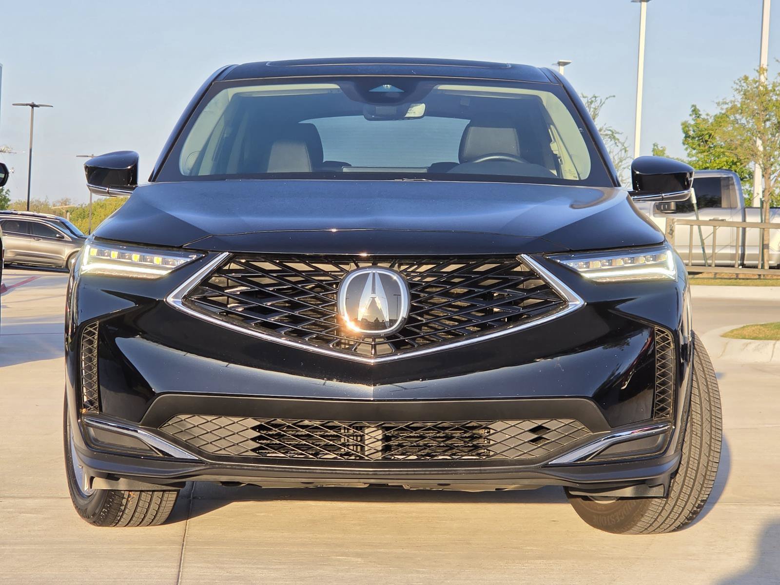 Used 2026 Acura MDX SH-AWD image 2