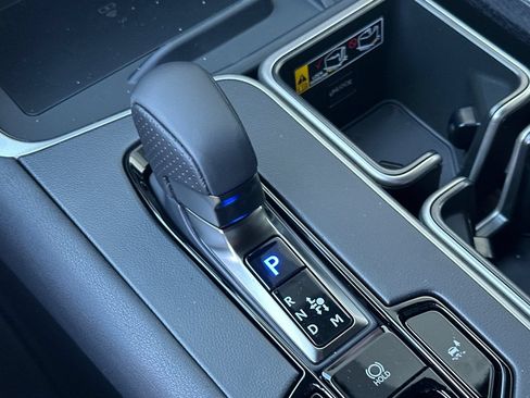New 2026 Lexus TX 500h AWD image 19