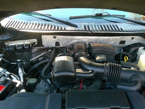 Used 2014 Ford Expedition Limited image 55