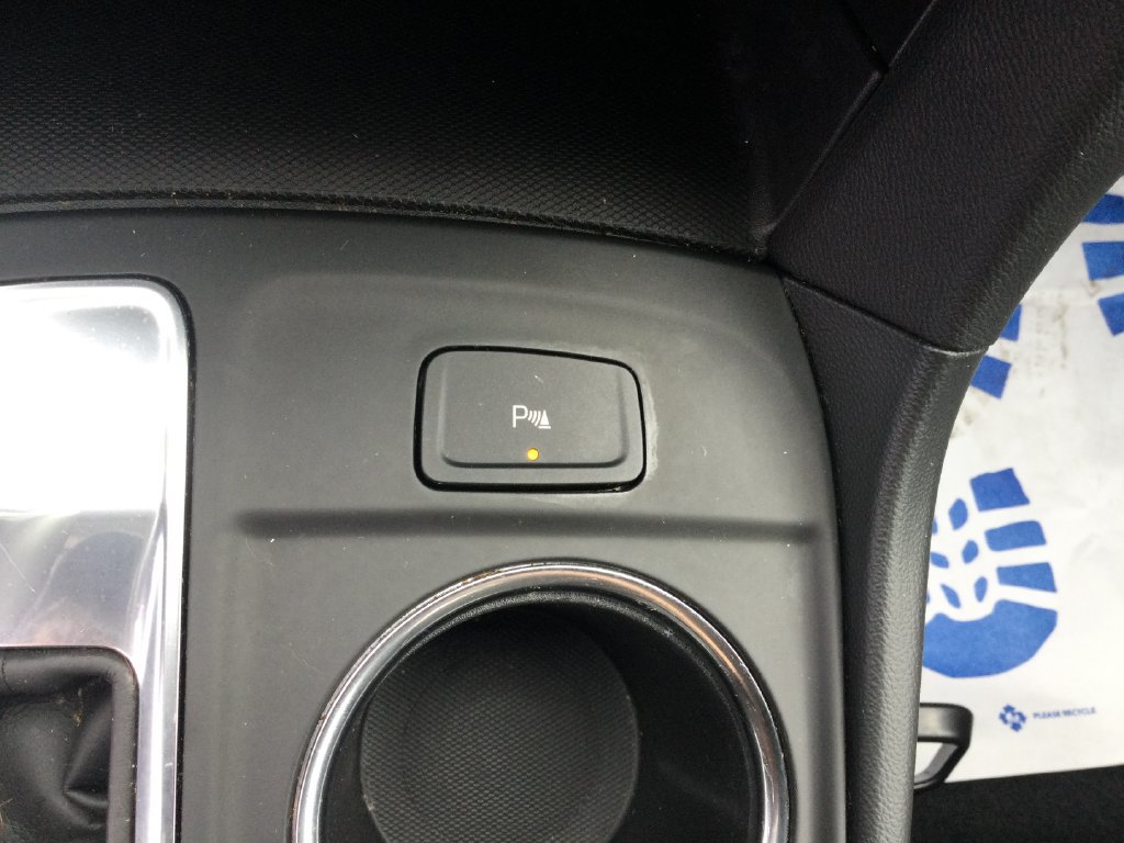 Used 2024 Chevrolet Equinox LT w/ LPO, Floor Liner Package FWD image 24