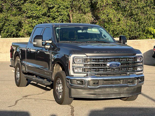 Used 2024 Ford F250 Lariat AWD/4WD image 7
