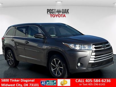 Used 2017 Toyota Highlander XLE