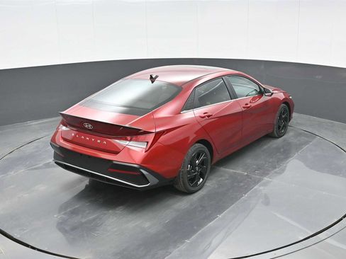 New 2026 Hyundai Elantra SEL Sport Premium image 27