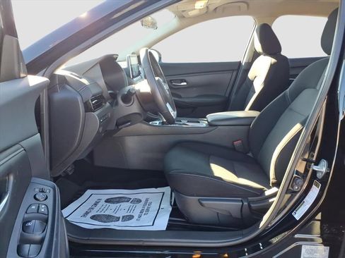 Used 2021 Nissan Sentra SV image 16