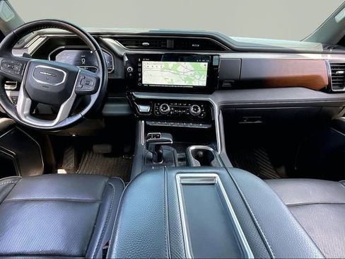 Used 2022 GMC Sierra 1500 Denali AWD/4WD image 7