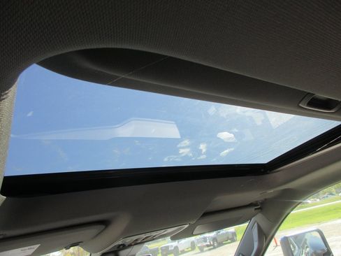 New 2026 GMC Sierra 3500 Denali w/ Denali Reserve Package image 16