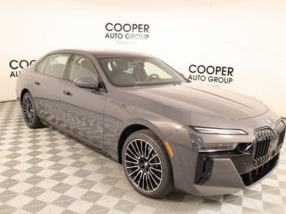 New 2026 BMW 750e xDrive