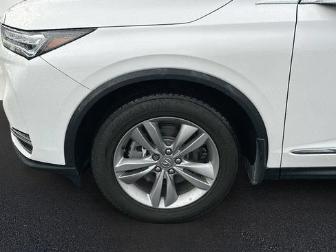 Used 2025 Acura MDX FWD image 9