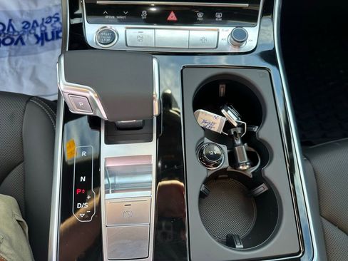 New 2026 Audi Q8 Premium Plus image 16