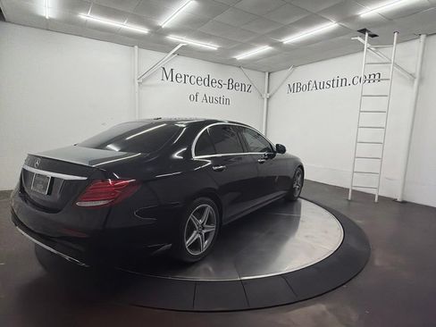 Used 2019 Mercedes-Benz E 300 image 7