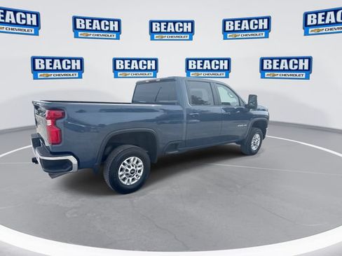 Used 2025 Chevrolet Silverado 2500 LT w/ Convenience Package AWD/4WD image 8