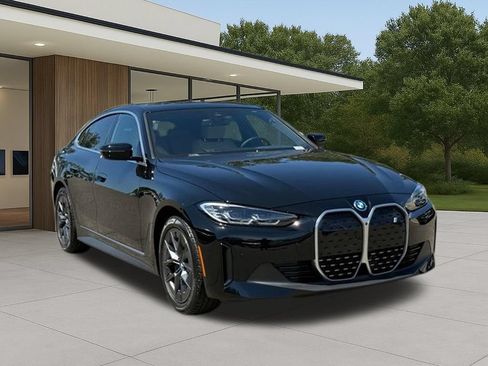 Used 2023 BMW i4 eDrive35 w/ Premium Package RWD image 6