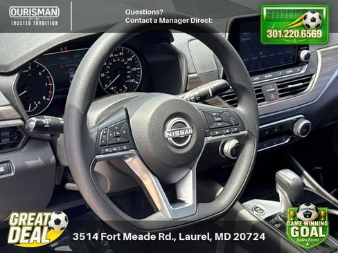 Used 2024 Nissan Altima 2.5 SV AWD/4WD image 9