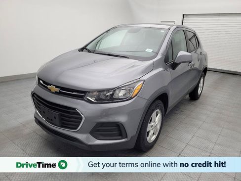 Used 2020 Chevrolet Trax LS w/ Tint and Cruise Package AWD/4WD image 1