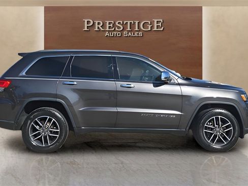 Used 2019 Jeep Grand Cherokee Limited image 28