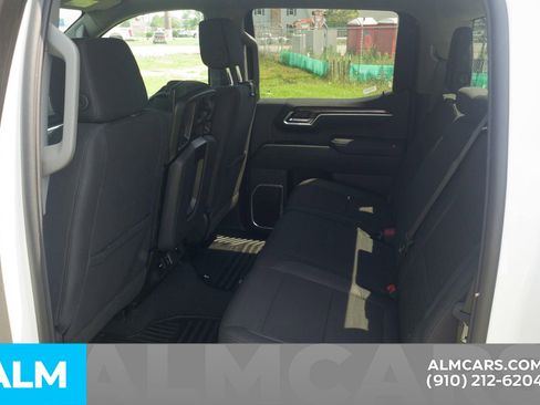 Used 2026 Chevrolet Silverado 1500 LT AWD/4WD image 18