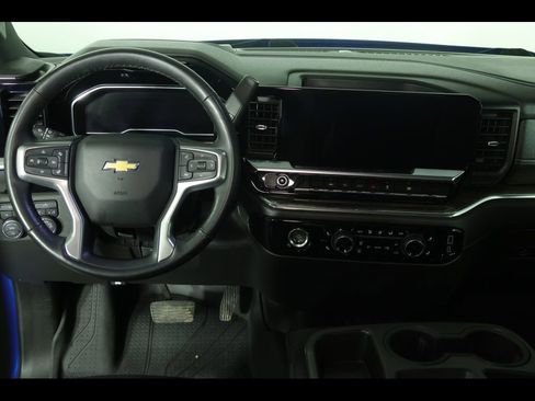 Used 2023 Chevrolet Silverado 1500 LT w/ Protection Package image 16