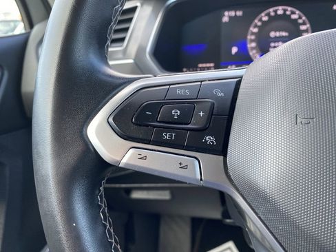 Used 2022 Volkswagen Tiguan SE image 20