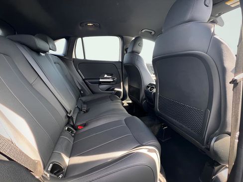 Used 2024 Mercedes-Benz GLA 250 image 25